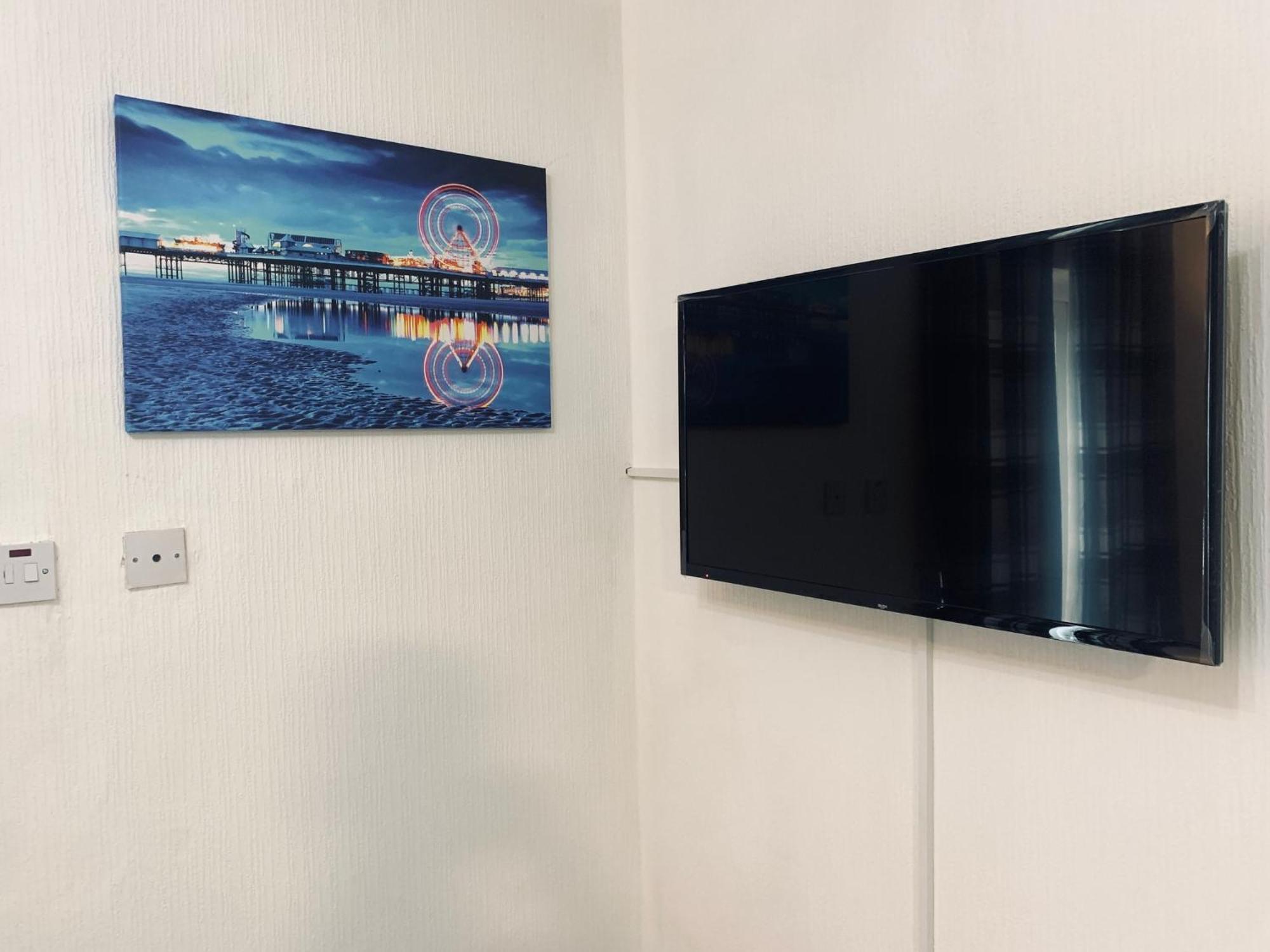 The Whitehouse Holiday Apartments Blackpool Luaran gambar